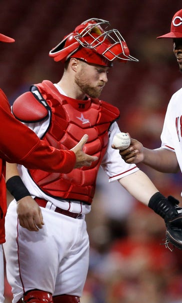 Sampson struggles, Royals complete sweep of Reds with 4-3 win